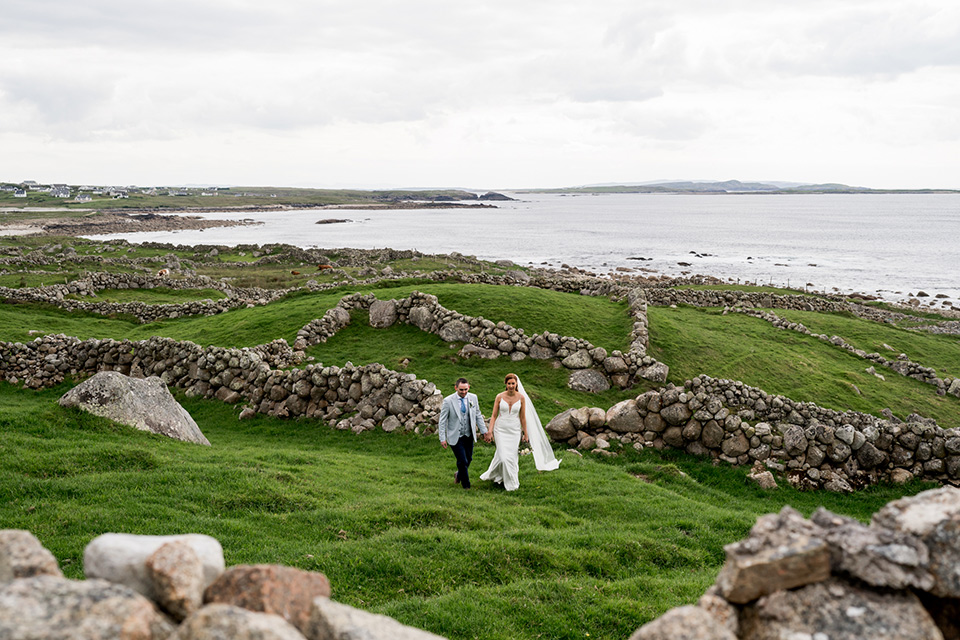 An Chuirt hotel wedding, Co Donegal, Bride and groom on Ireland's Wild Atlantic Way. Ghorm Studio Photography